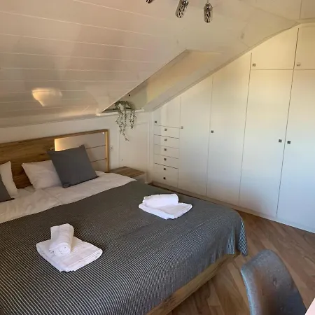 2 Апартаменты *